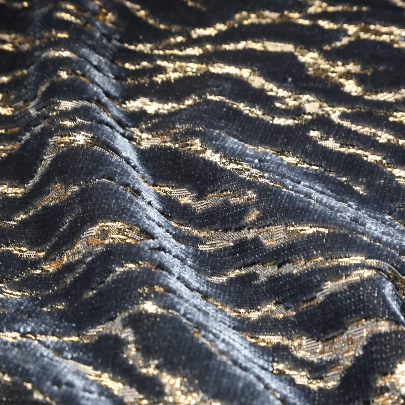 JBL Jacquard Velvet Saincheapadh Patrún Tíogair Fabraic Gearr-Pile Só Teicstíle Baile le haghaidh Tolg